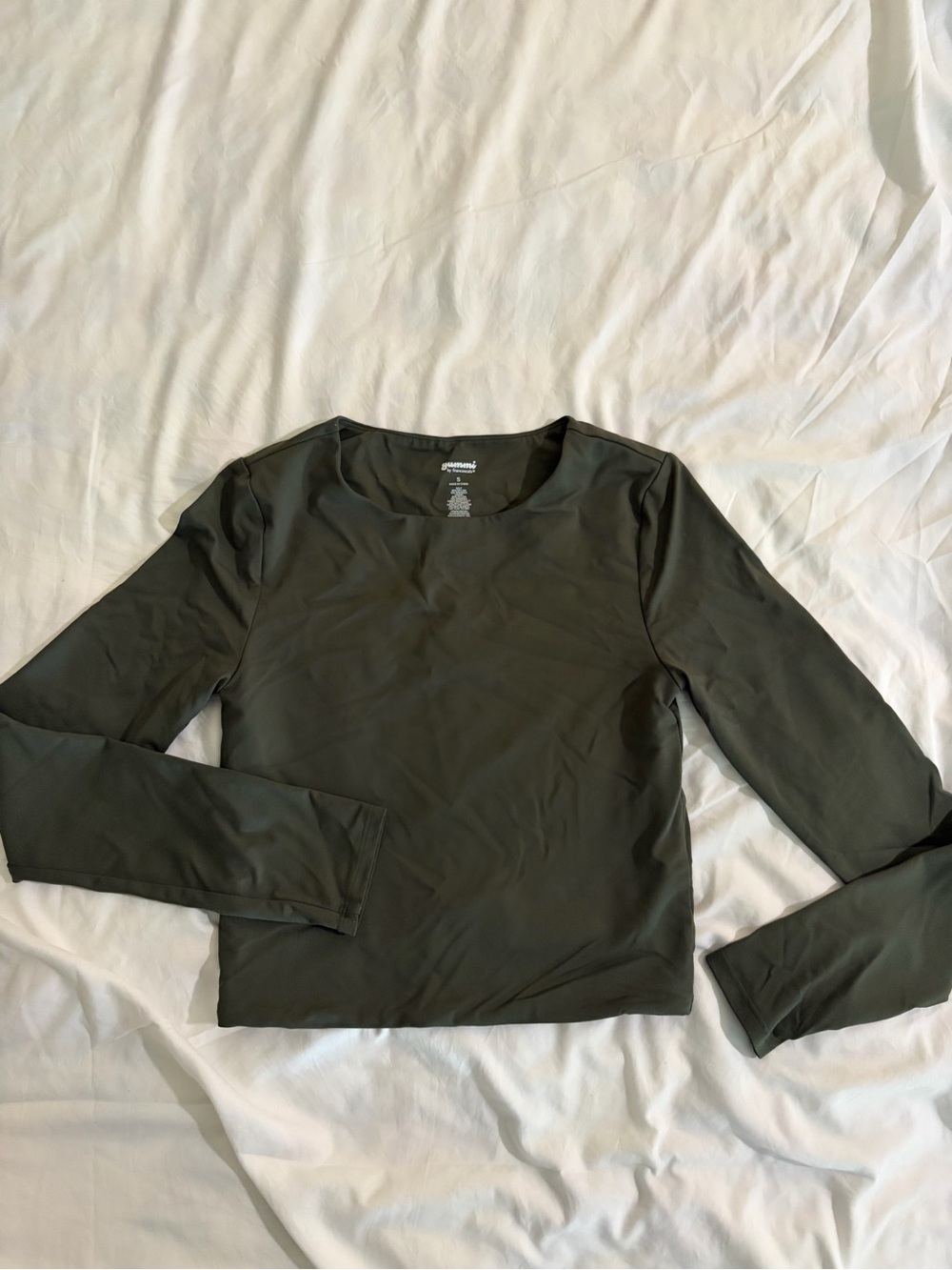 Francesca's Collections Olive Green Long Sleeve Crewneck Top